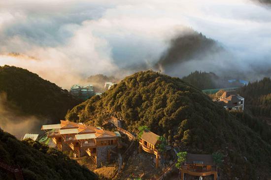 六盘水梅花山旅游景区(贵州六盘水旅游景点攻略)